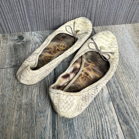 Sam Edelman Felicia Ballet Flats - Picture 2 of 5